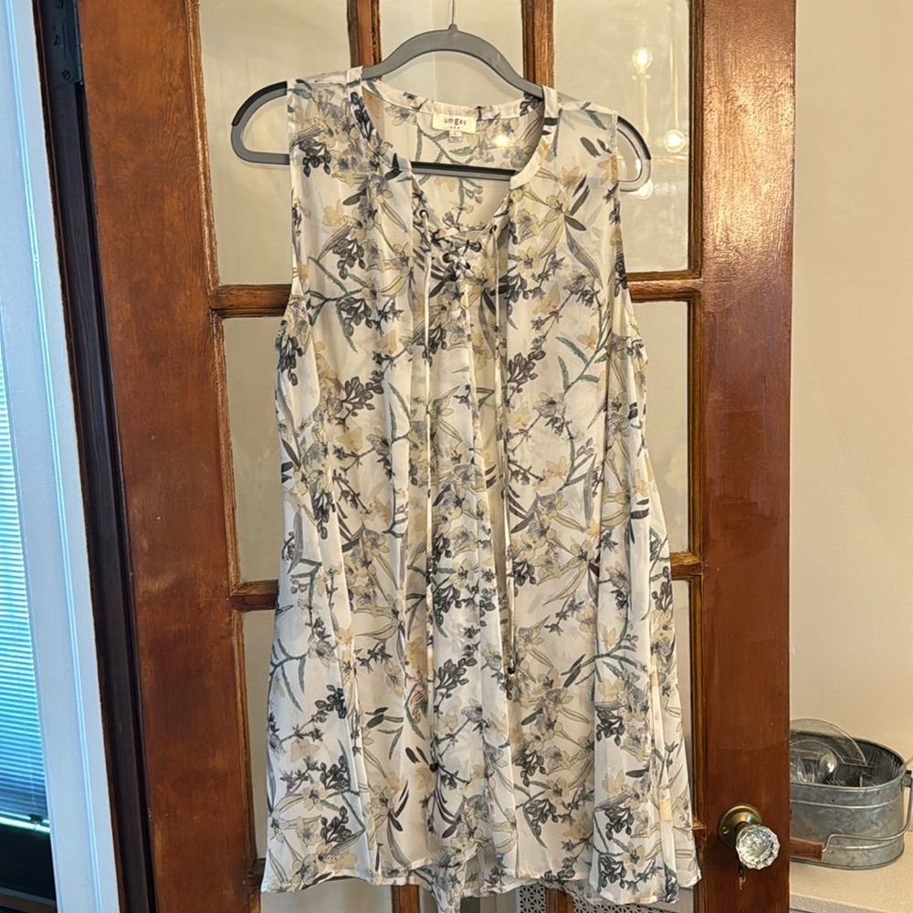 Umgee Sheer Tunic/Cover up Size Large